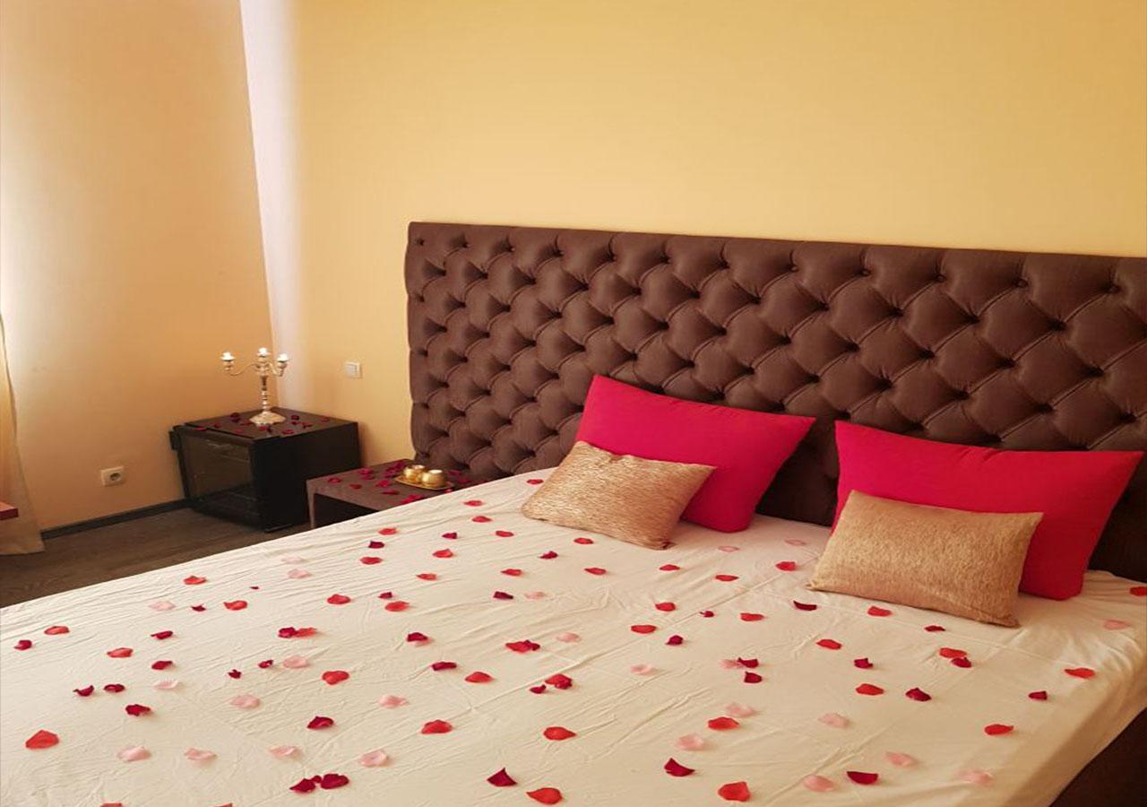 Emperum Nelson Hotel Chişinău Extérieur photo
