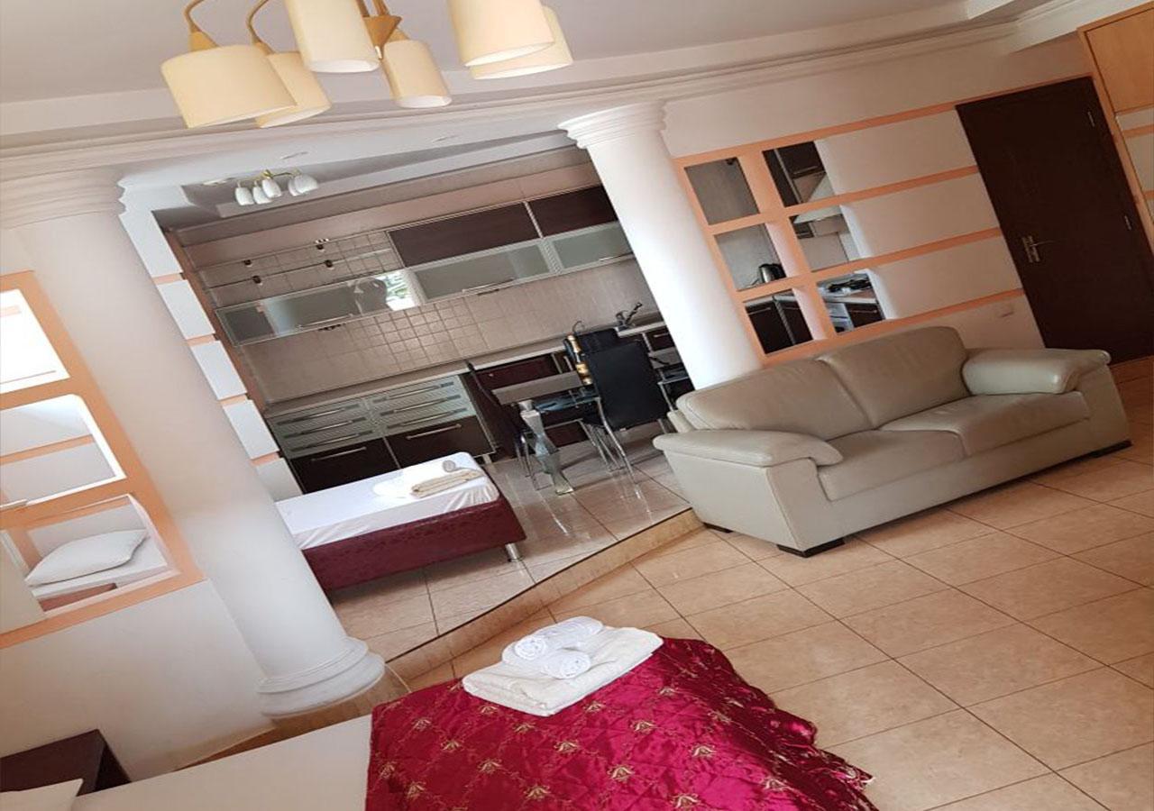 Emperum Nelson Hotel Chişinău Extérieur photo